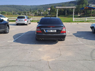 Mercedes E-Class foto 8