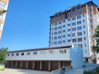3-х комнатная квартира, 70 м², Центр, Сынжерей