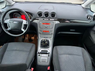 Ford Galaxy foto 9