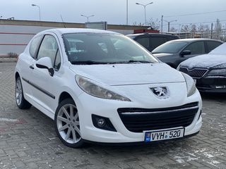 Peugeot 206 foto 1