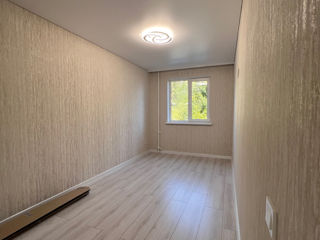 Apartament cu 3 camere,  9 cartier,  Bălți,  Bălți mun. foto 7