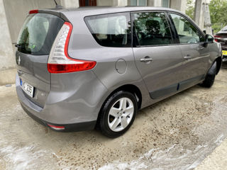 Renault Grand Scenic foto 6