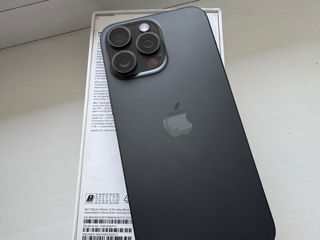 iPhone 15 Pro Max Black Titanium 256 Gb European Ideal foto 2