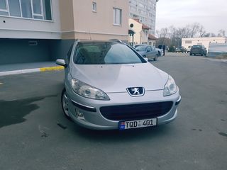 Peugeot 407 foto 1