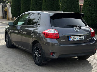 Toyota Auris foto 3