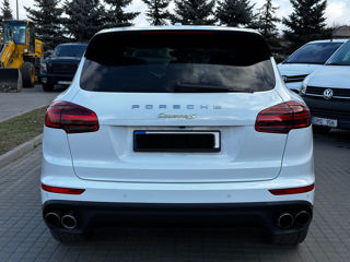 Porsche Cayenne foto 5