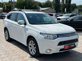 Mitsubishi Outlander foto 5