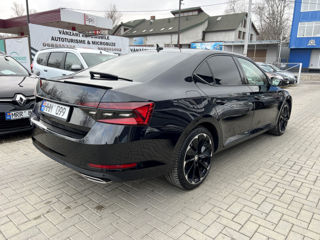 Skoda Superb foto 3