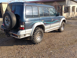 Mitsubishi Pajero foto 5