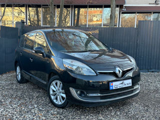 Renault Grand Scenic foto 2