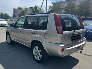 Nissan X-Trail foto 4