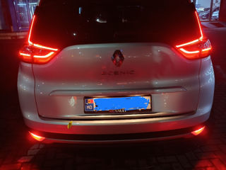 Renault Grand Scenic foto 10