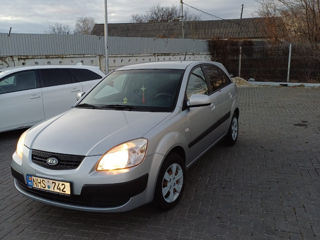 KIA Rio foto 4