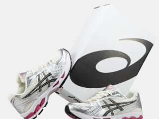 Asics Gel-Kayano 14 Silver/Pink Women's foto 3