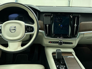 Volvo V90 Cross Country foto 9