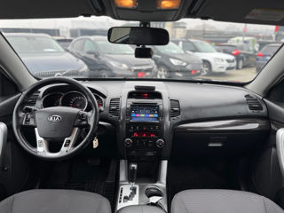 KIA Sorento foto 8