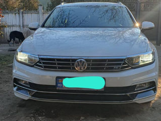 Volkswagen Passat foto 2