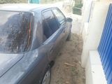 Mazda 323 foto 3