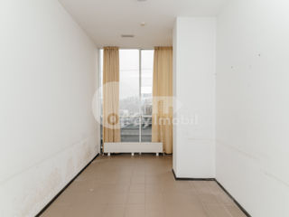 Spațiu comercial, Centru, 600 mp, 7200 € ! foto 19