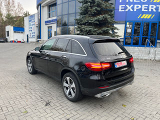 Mercedes GLC foto 5