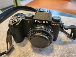 Fuji X-S20 + 27mm F/2.8 2 WR Pancake Lens