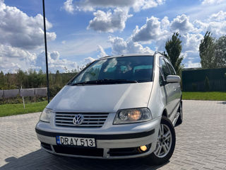 Volkswagen Sharan foto 2