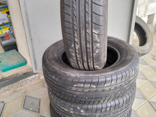 Dunlop 215/65r16