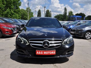 Mercedes E-Class foto 2