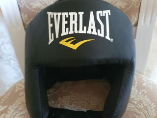 Cască de protecție everlast - în complectație cu gentuță