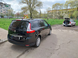 Renault Grand Scenic foto 4