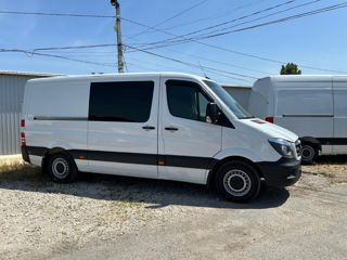 Mercedes Sprinter  фото 1