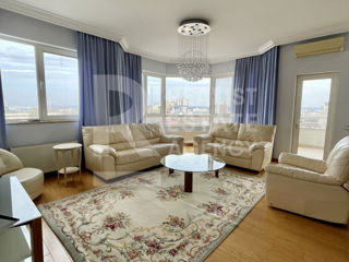Apartament cu 2 camere, 106 m², Centru, Chișinău foto 2