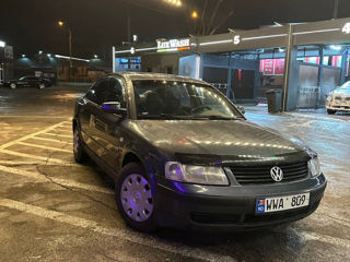 Volkswagen Passat foto 2