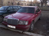 Mercedes Series (W124) foto 3