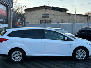 Ford Focus foto 3