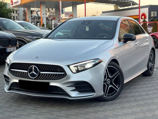 Mercedes A-Class foto 1