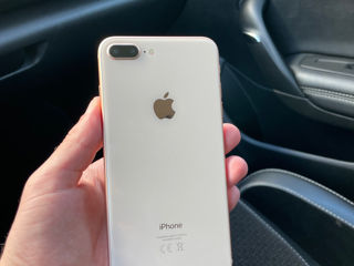 iPhone 8 Plus 64gb Gold