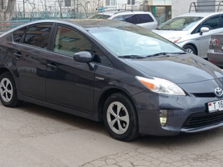 Toyota Prius foto 4