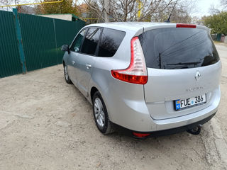 Renault Grand Scenic foto 3