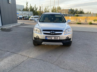 Chevrolet Captiva foto 2