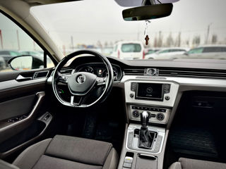 Volkswagen Passat foto 13