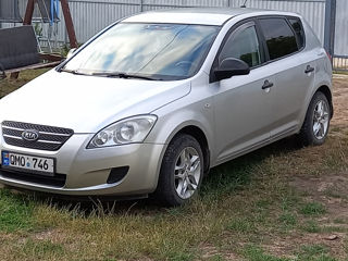 KIA Ceed foto 3