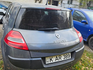 Renault Megane foto 4