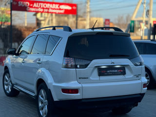 Mitsubishi Outlander foto 5