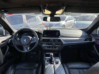 BMW 5 Series foto 9