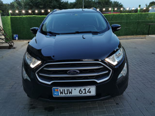 Ford EcoSport foto 1