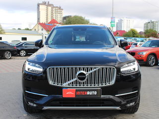 Volvo XC90 foto 4