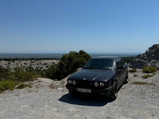 BMW 5 Series foto 7