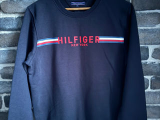 Батник Tommy Hilfiger foto 2