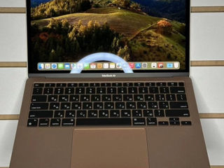 MacBook Air 13 inch i5 8GB RAM 256GB SSD Gold (золотой цвет)